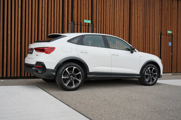 AUDI Q3 SPORTBACK 40 TDI S LINE BLACK QUATTRO S-TRONIC l 190 PS