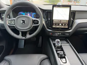 VOLVO XC60 2.0 T8 TE Black Edition eAWD