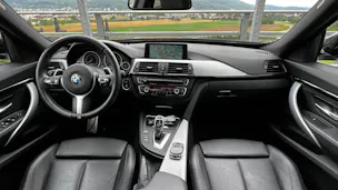 BMW 335i GT xDRIVE STEPTRONIC M SPORT PLUS l 306 PS