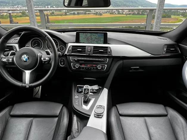 BMW 335i GT xDRIVE STEPTRONIC M SPORT PLUS l 306 PS