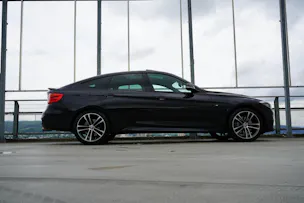 BMW 335i GT xDRIVE STEPTRONIC M SPORT PLUS l 306 PS