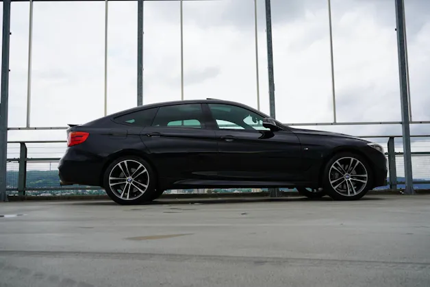 BMW 335i GT xDRIVE STEPTRONIC M SPORT PLUS l 306 PS