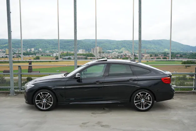BMW 335i GT xDRIVE STEPTRONIC M SPORT PLUS l 306 PS