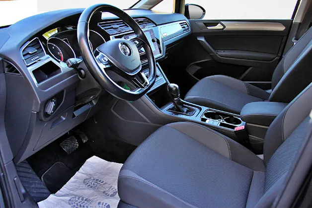 VW Touran 1.6 TDI BlueMotion Technology Trendline DSG