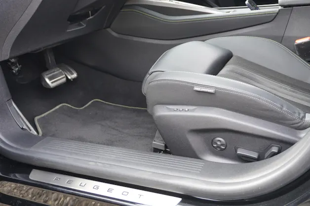 PEUGEOT 308 SW 1.6 PHEV 225 GT