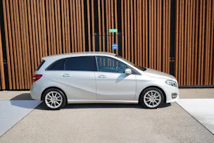MERCEDES-BENZ B 220 CDI SWISS STAR EDITION 4MATIC 7G-DCT l 177 PS