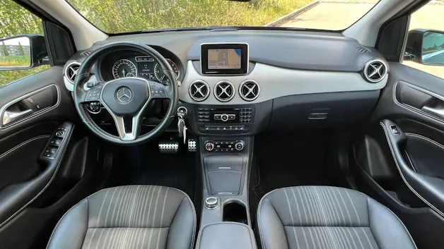 MERCEDES-BENZ B 220 CDI SWISS STAR EDITION 4MATIC 7G-DCT l 177 PS