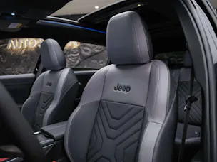 JEEP Compass 1.6 T PHEV Summit Premium Sky *SOFORT Verfügbar*Werksgarantie*Massage*Matrix-LED*Sitzbelüftung*