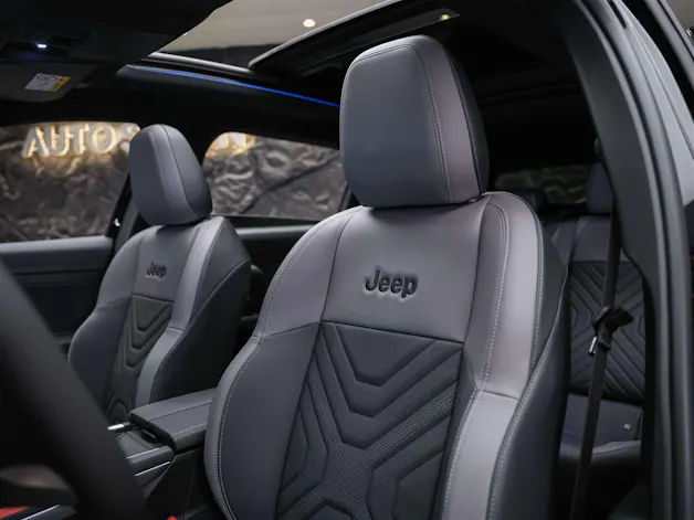 JEEP Compass 1.6 T PHEV Summit Premium Sky *SOFORT Verfügbar*Werksgarantie*Massage*Matrix-LED*Sitzbelüftung*