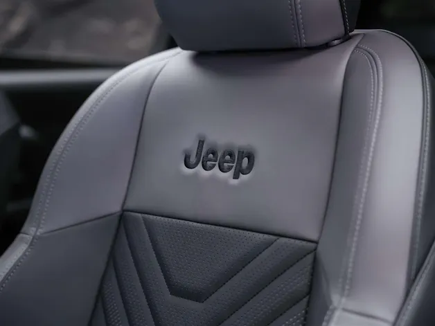 JEEP Compass 1.6 T PHEV Summit Premium Sky *SOFORT Verfügbar*Werksgarantie*Massage*Matrix-LED*Sitzbelüftung*
