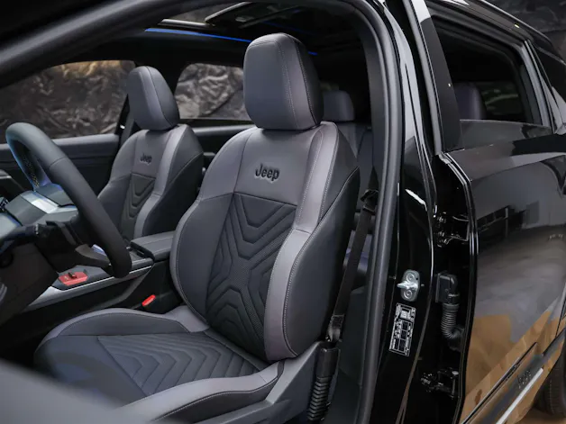 JEEP Compass 1.6 T PHEV Summit Premium Sky *SOFORT Verfügbar*Werksgarantie*Massage*Matrix-LED*Sitzbelüftung*