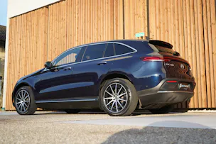 MERCEDES-BENZ EQC 400 AMG LINE 4MATIC l 408 PS