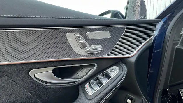 MERCEDES-BENZ EQC 400 AMG LINE 4MATIC l 408 PS