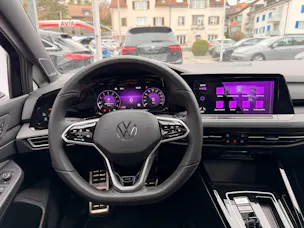 VW Golf 2.0 TSI DSG 4 MOTION R-LINE *** PANORAMAGLASDACH & VIELES MEHR ***