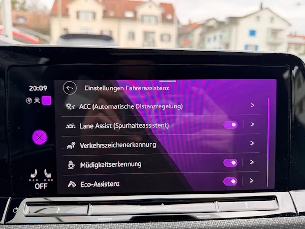 VW Golf 2.0 TSI DSG 4 MOTION R-LINE *** PANORAMAGLASDACH & VIELES MEHR ***
