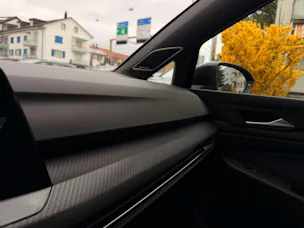 VW Golf 2.0 TSI DSG 4 MOTION R-LINE *** PANORAMAGLASDACH & VIELES MEHR ***