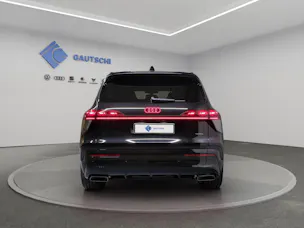 AUDI Q7 SUV TDI quattro 220 kW