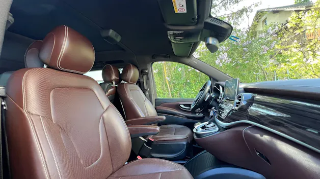 MERCEDES-BENZ V 250 d AVANTGARDE AMG LINE BLACK LANG 4MATIC 7G-TRONIC l 190 PS