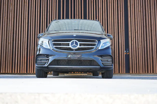 MERCEDES-BENZ V 250 d AVANTGARDE AMG LINE BLACK LANG 4MATIC 7G-TRONIC l 190 PS
