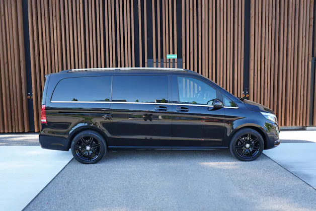 MERCEDES-BENZ V 250 d AVANTGARDE AMG LINE BLACK LANG 4MATIC 7G-TRONIC l 190 PS