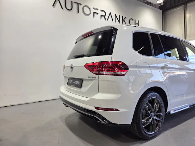 VW Touran 2.0 TDI R-Line DSG 7-Plätzer