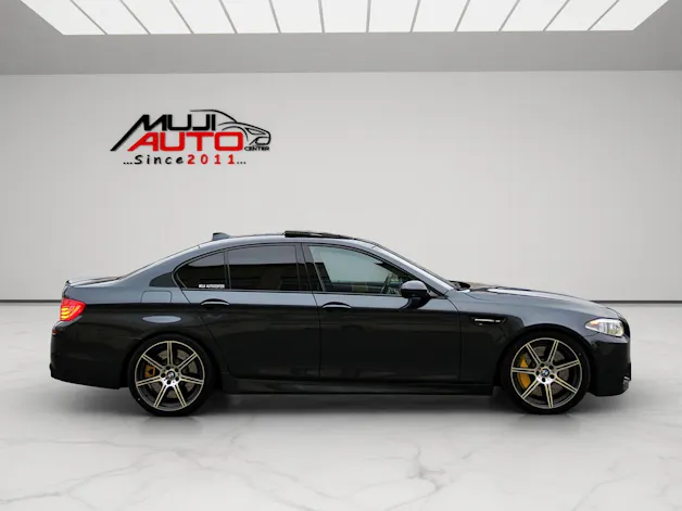 BMW M5 Competition Drivelogic