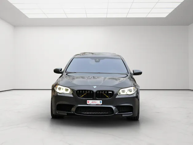 BMW M5 Competition Drivelogic