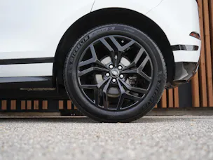 Land Rover RANGE ROVER EVOQUE R-DYNAMIC P 200 AT9 l 200 PS