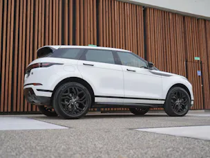 Land Rover RANGE ROVER EVOQUE R-DYNAMIC P 200 AT9 l 200 PS
