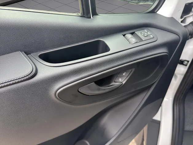 MERCEDES-BENZ Sprinter 317 CDI Standard 9G-TRONIC