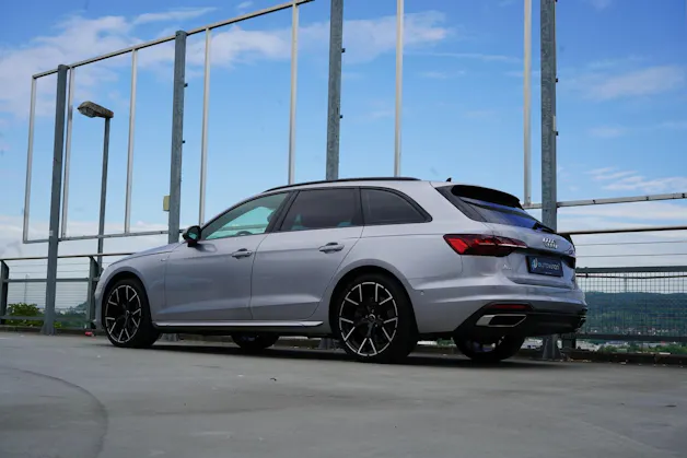 AUDI A4 AVANT 50 TDI S LINE PLUS BLACK QUATTRO TIPTRONIC l 286 PS