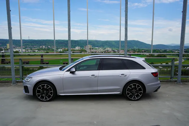 AUDI A4 AVANT 50 TDI S LINE PLUS BLACK QUATTRO TIPTRONIC l 286 PS