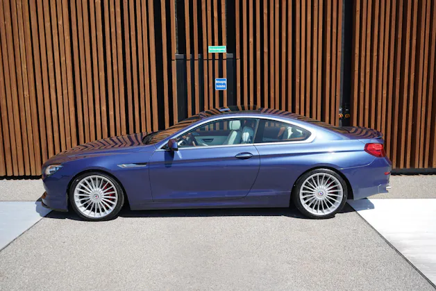 BMW Alpina BMW-ALPINA B6 BiTURBO 4.4 V8 COUPÉ SWITCH-TRONIC l 540 PS