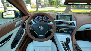 BMW Alpina BMW-ALPINA B6 BiTURBO 4.4 V8 COUPÉ SWITCH-TRONIC l 540 PS