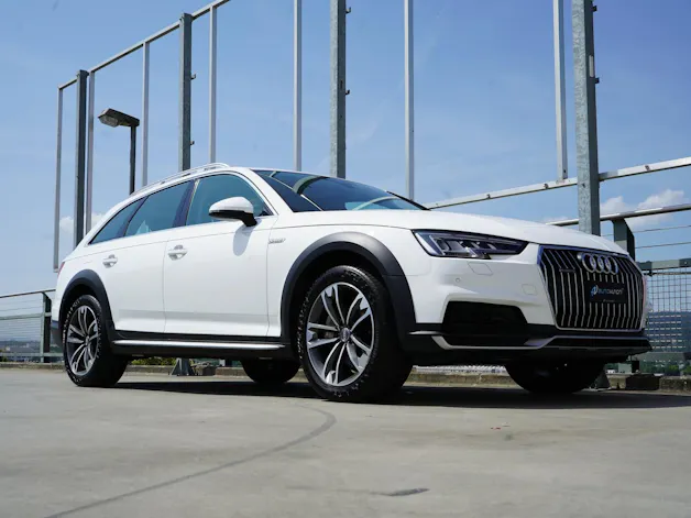 AUDI A4 ALLROAD 45 TDI QUATTRO S-TRONIC l 218 PS