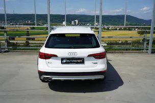 AUDI A4 ALLROAD 45 TDI QUATTRO S-TRONIC l 218 PS