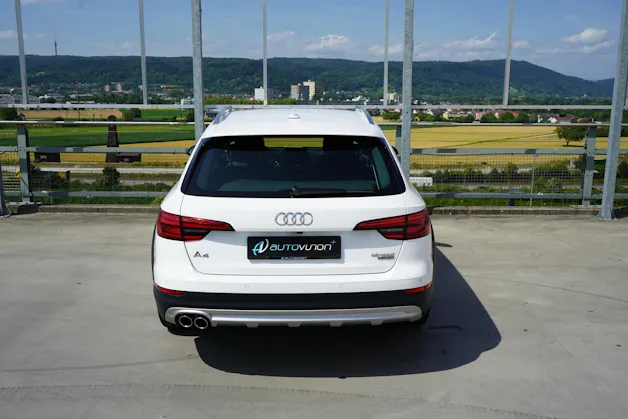 AUDI A4 ALLROAD 45 TDI QUATTRO S-TRONIC l 218 PS