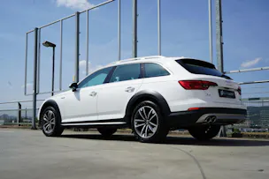 AUDI A4 ALLROAD 45 TDI QUATTRO S-TRONIC l 218 PS