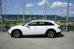AUDI A4 ALLROAD 45 TDI QUATTRO S-TRONIC l 218 PS