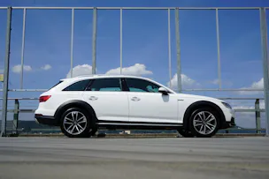 AUDI A4 ALLROAD 45 TDI QUATTRO S-TRONIC l 218 PS