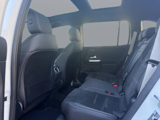 MERCEDES-BENZ GLB 250 AMG Line 4matic
