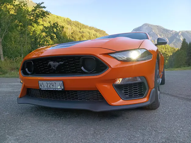 FORD Mustang Fastback 5.0 V8 Mach 1 Automat