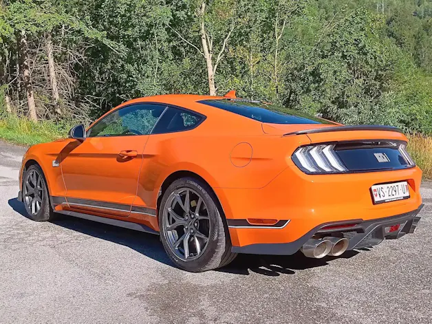 FORD Mustang Fastback 5.0 V8 Mach 1 Automat