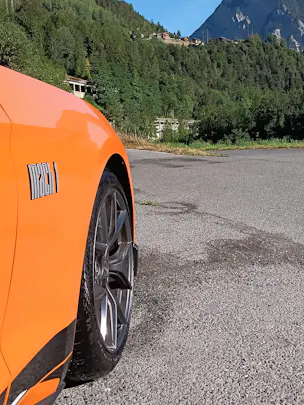 FORD Mustang Fastback 5.0 V8 Mach 1 Automat