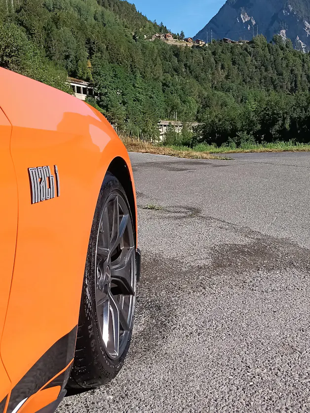 FORD Mustang Fastback 5.0 V8 Mach 1 Automat