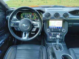 FORD Mustang Fastback 5.0 V8 Mach 1 Automat