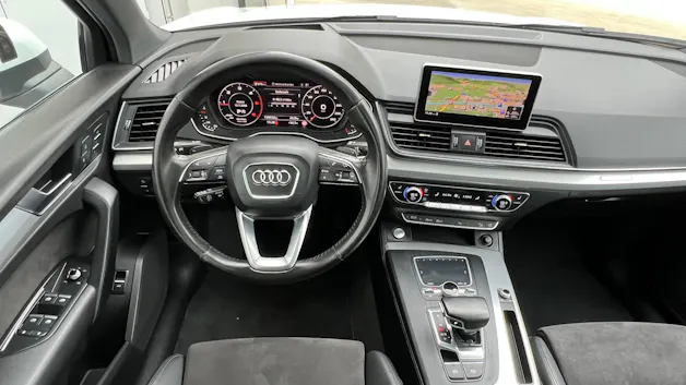 AUDI Q5 2.0 TDI SPORT BLACK QUATTRO S-TRONIC l 190 PS