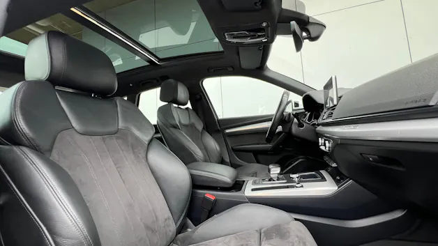 AUDI Q5 2.0 TDI SPORT BLACK QUATTRO S-TRONIC l 190 PS