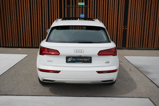 AUDI Q5 2.0 TDI SPORT BLACK QUATTRO S-TRONIC l 190 PS