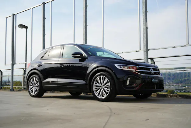 VW T-ROC 2.0 TSI R-LINE DSG 4MOTION l 190 PS